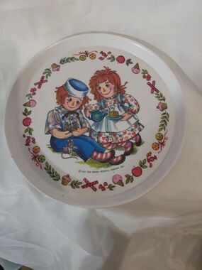 Raggedy Ann & Andy Kids Plate - White with Multicolor Illustration
